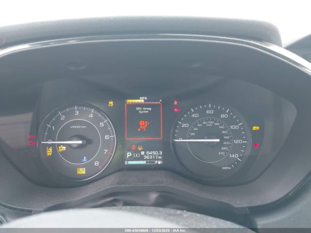 Subaru Impreza Premium 5-door Image 6