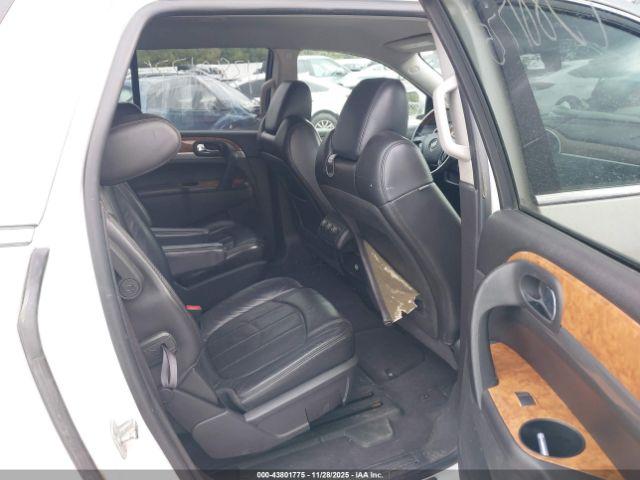 Buick Enclave Leather Image 5